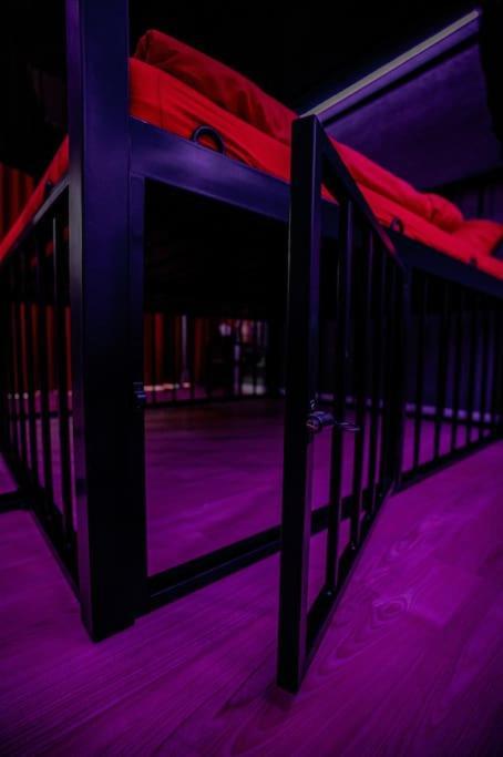 Bdsm Apartman V Bratislave -Adults Only Братислава Екстериор снимка