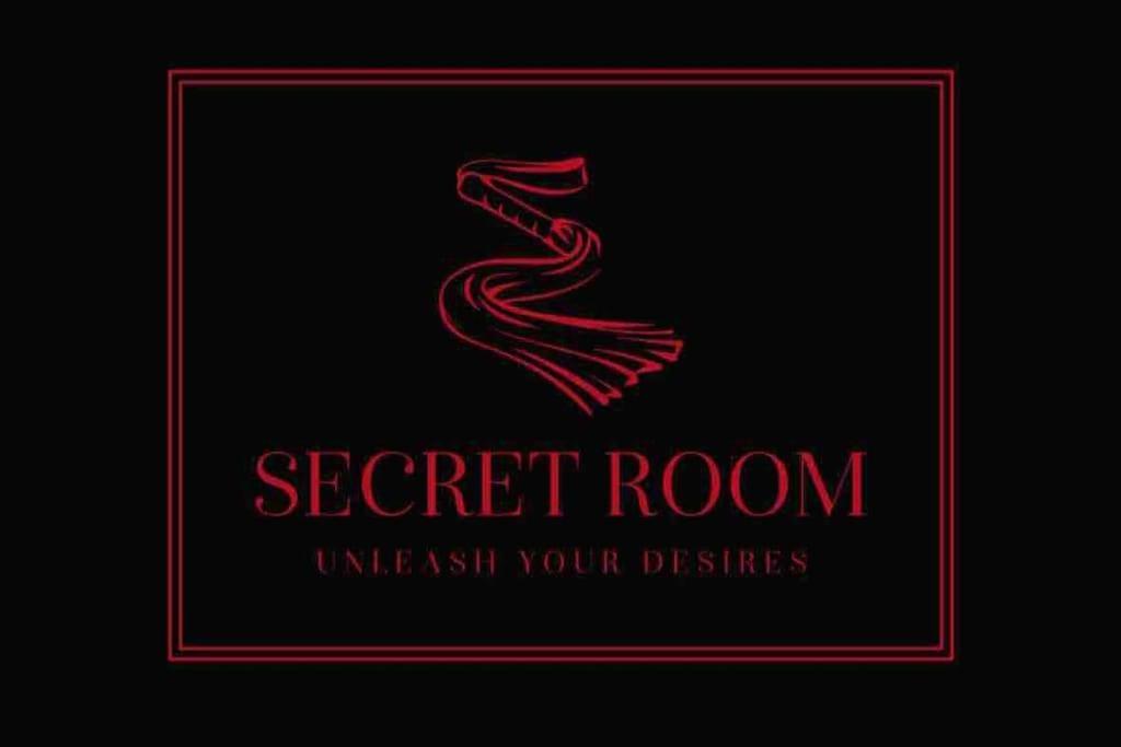 Bdsm Apartman V Bratislave -Adults Only Братислава Екстериор снимка